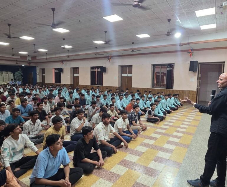 Best Motivational Speaker & NLP Trainer in Rajkot