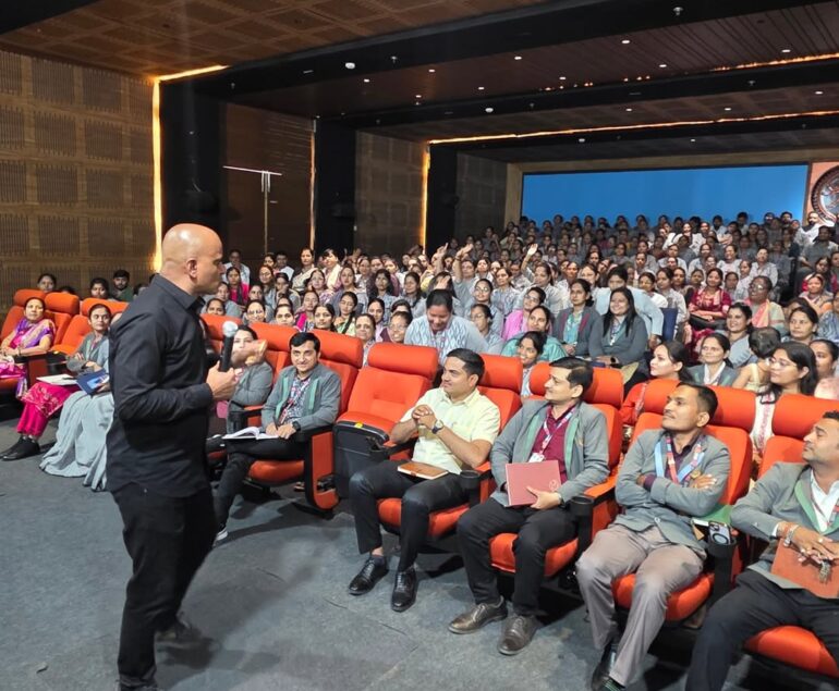motivational speaker in surat